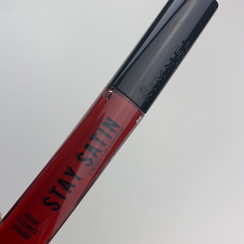 🌞10/$35🌞Rimmel Stay Satin Liquid Lip Color 500 REDICAL